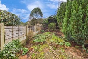 Photo 25- click for photo gallery